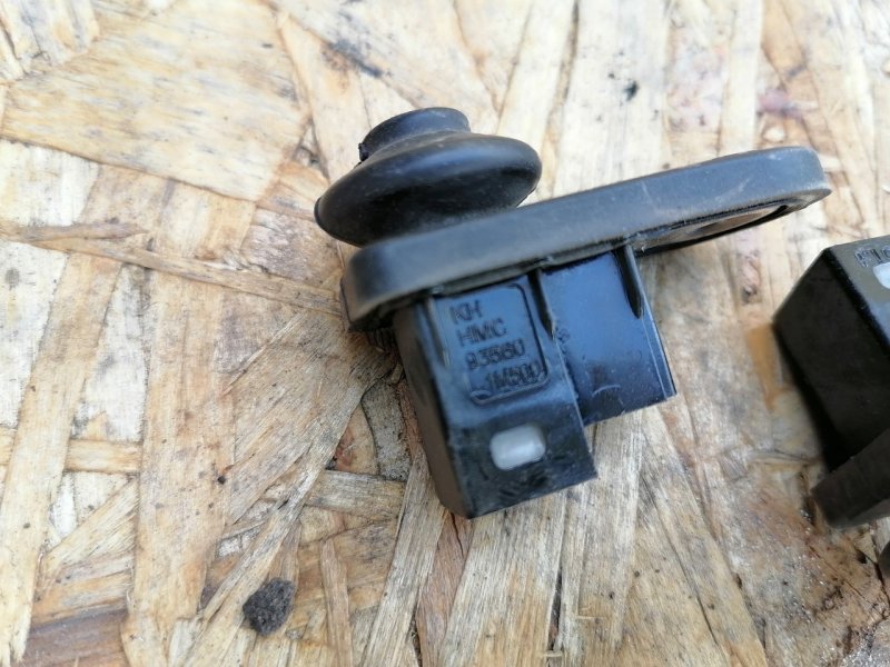 Концевой выключатель, 500 рублей, Красноярск