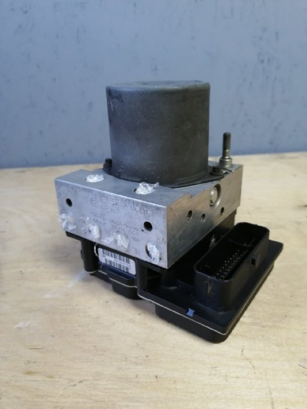 Блок ABS, 7000 рублей, Красноярск