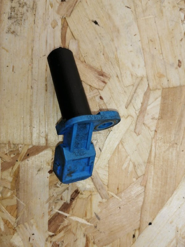 Датчик положения коленвала, 500 рублей, Красноярск