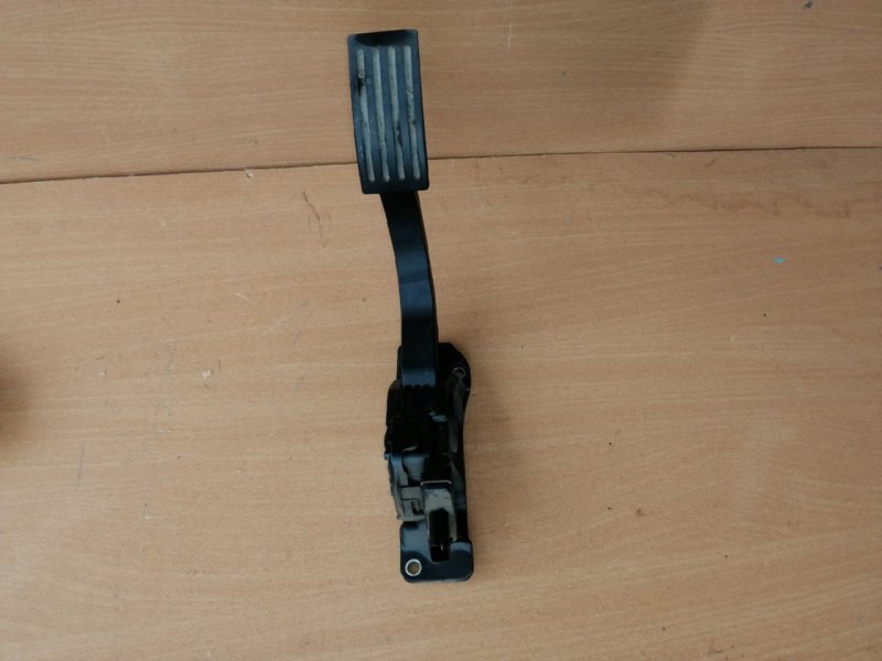 Педаль, 3000 рублей, Красноярск