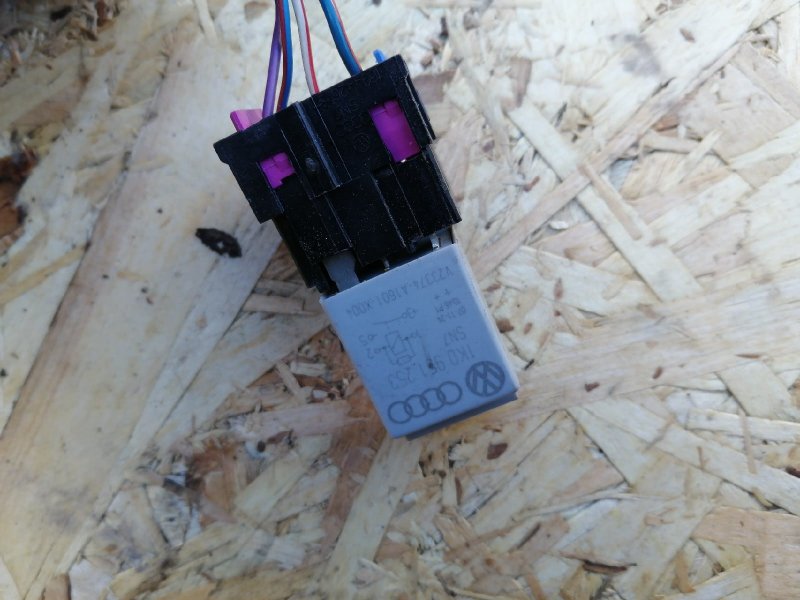 Реле, 300 рублей, Красноярск