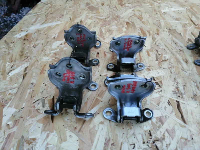 Петля двери, 1000 рублей, Красноярск