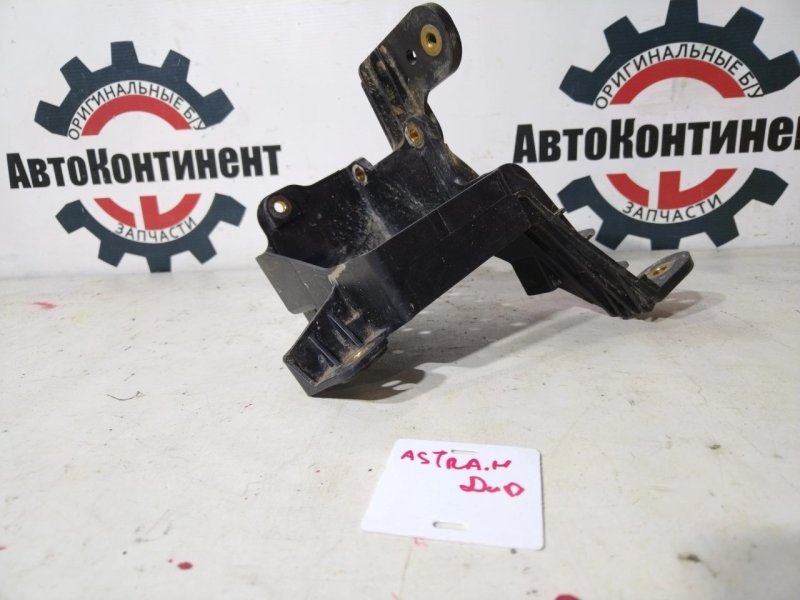 Кронштейн, 800 рублей, Красноярск