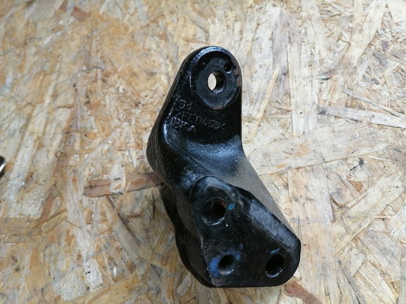 Кронштейн, 1000 рублей, Красноярск