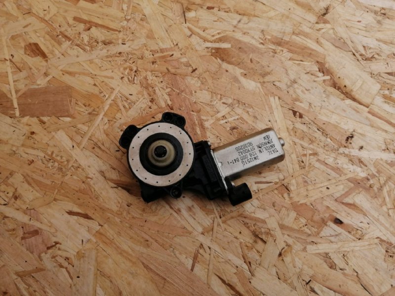 Мотор стеклоподъемника, 2500 рублей, Красноярск