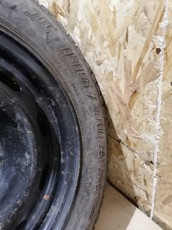 Запасное колесо, 1000 рублей, Красноярск