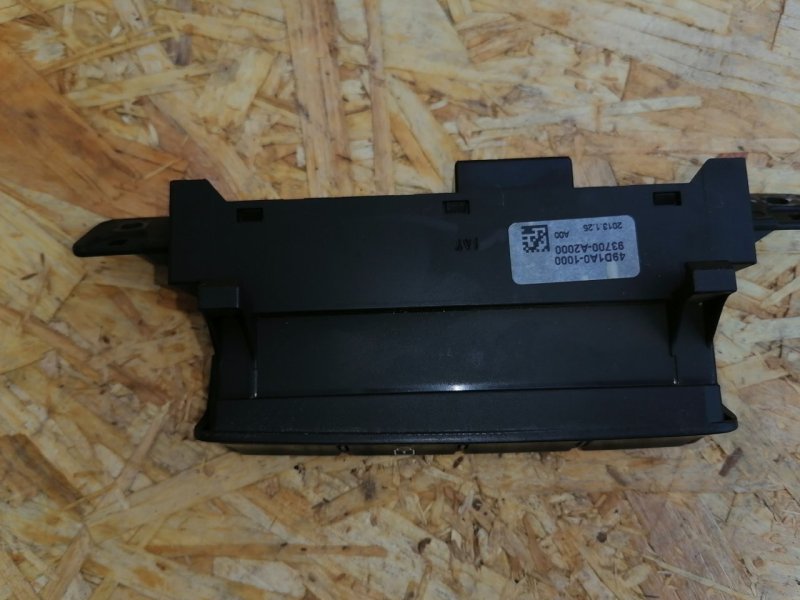 Кнопки в салон, 1000 рублей, Красноярск