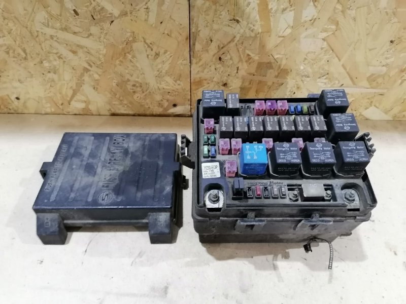 Блок реле и предохранителей, 2500 рублей, Красноярск