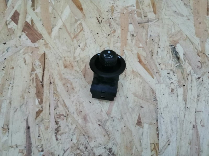 Блок управления зеркалами, 500 рублей, Красноярск