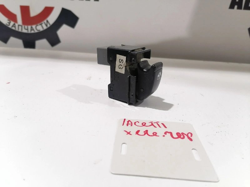 Кнопка стеклоподъемника, 500 рублей, Красноярск