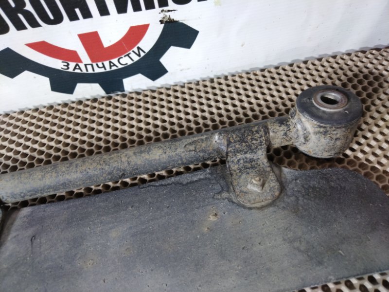 Тяга задняя, 1000 рублей, Красноярск