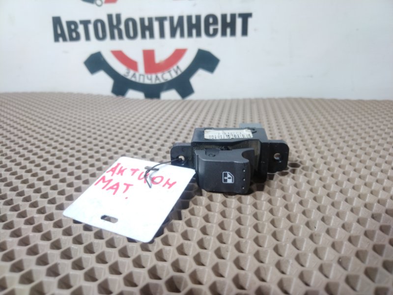 Кнопка стеклоподъемника, 500 рублей, Красноярск