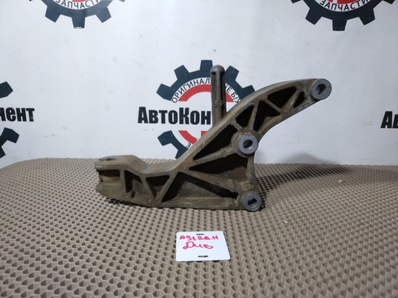 Кронштейн КПП, 1000 рублей, Красноярск