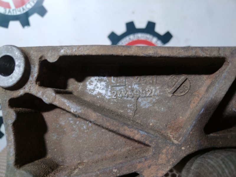 Кронштейн КПП, 1000 рублей, Красноярск