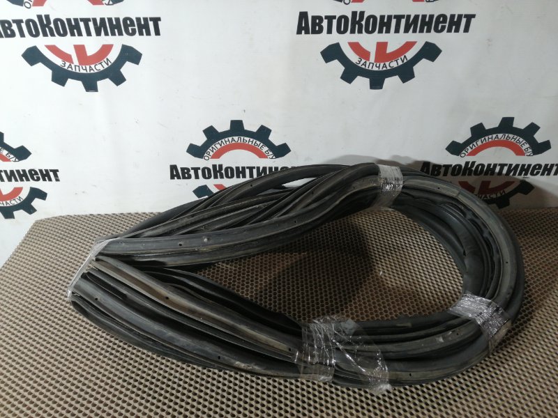 Уплотнительная резинка боковой двери, 1500 рублей, Красноярск