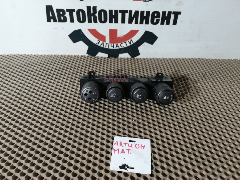 Кнопки в салон, 1000 рублей, Красноярск