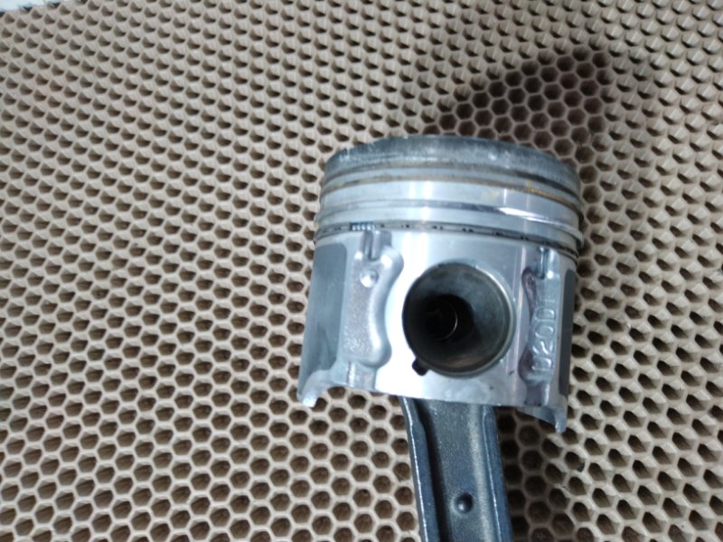 Поршень с шатуном, 2500 рублей, Красноярск