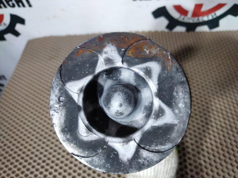 Поршень с шатуном, 2500 рублей, Красноярск