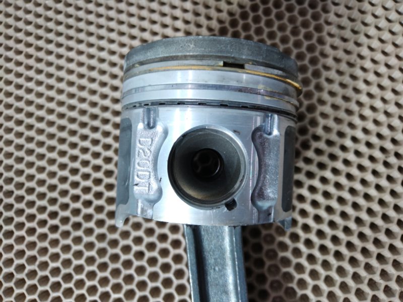 Поршень с шатуном, 2500 рублей, Красноярск