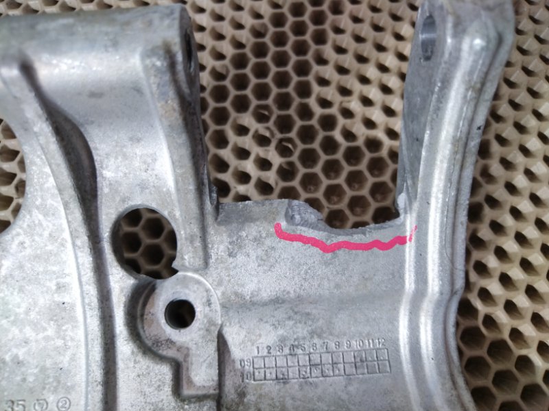 Кронштейн генератора, 1000 рублей, Красноярск