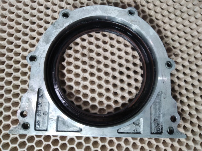 Крышка коленвала, 500 рублей, Красноярск