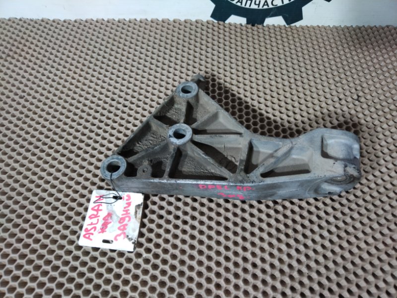 Кронштейн, 1000 рублей, Красноярск