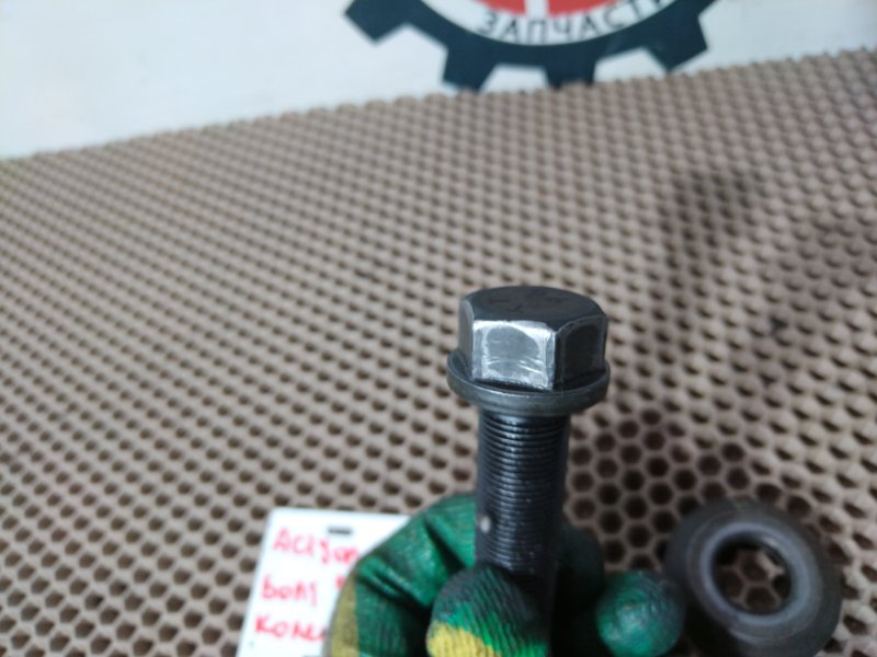 Болт шкива коленвала, 500 рублей, Красноярск