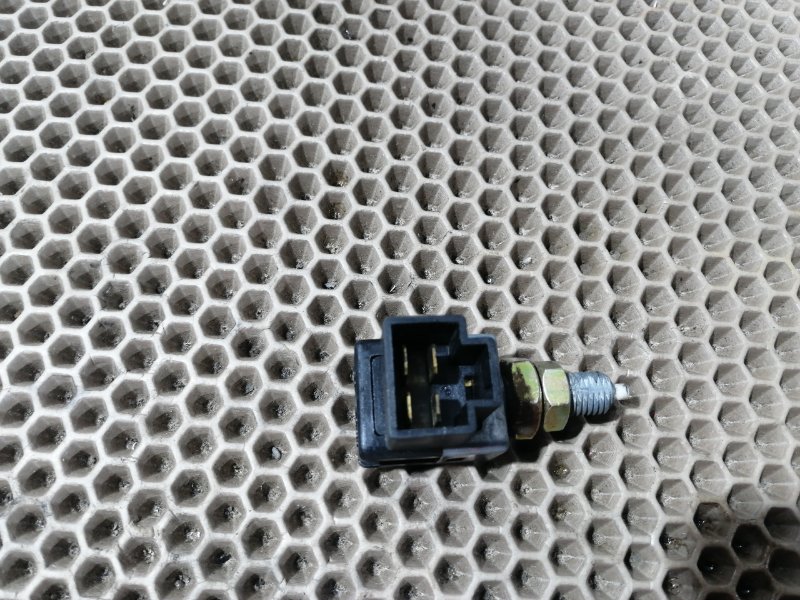 Датчик педали тормоза, 1000 рублей, Красноярск