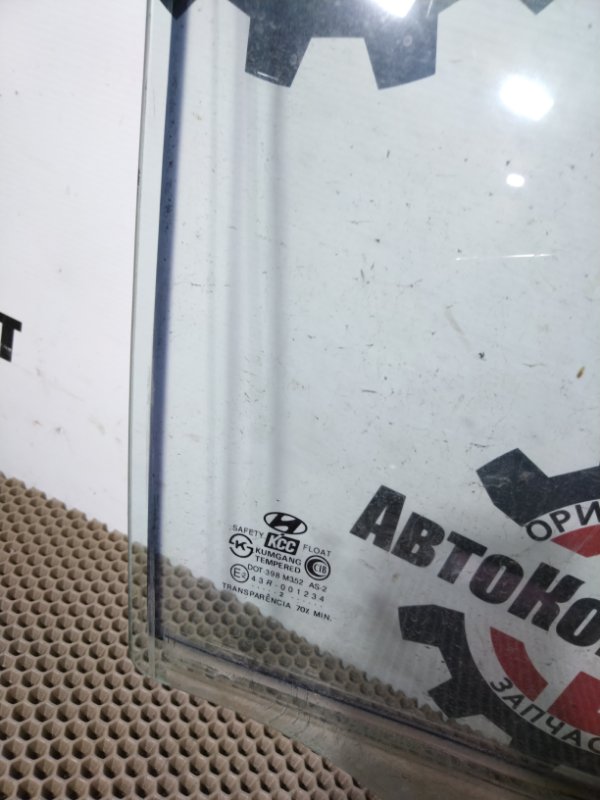 Стекло боковое, 3000 рублей, Красноярск