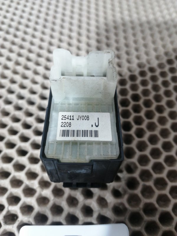 Кнопка стеклоподъемника, 300 рублей, Красноярск