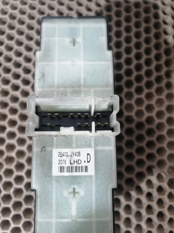 Блок управления стеклоподъемниками, 3000 рублей, Красноярск