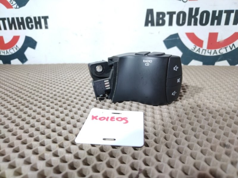 Переключатели подрулевые, 1000 рублей, Красноярск