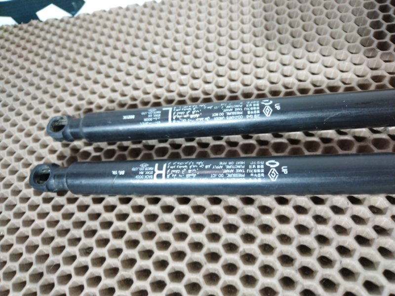 Амортизатор багажника, 900 рублей, Красноярск