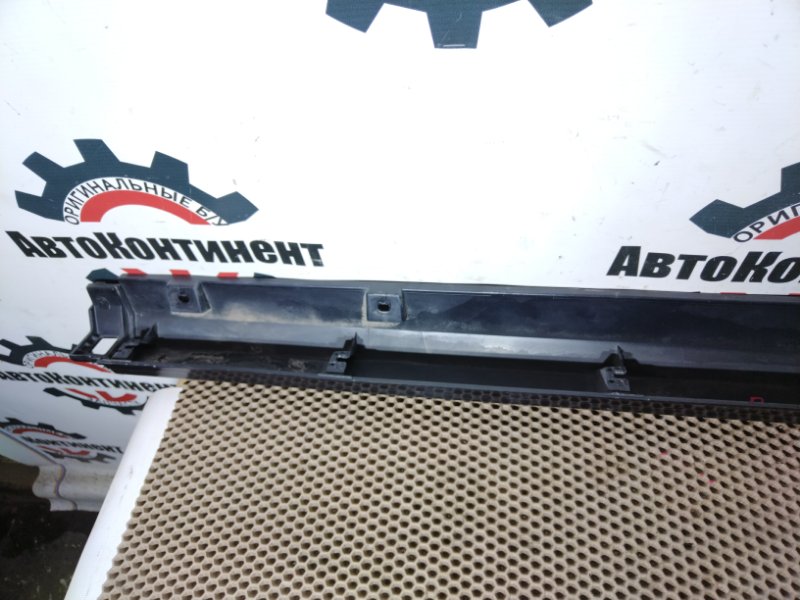 Накладка порога, 2000 рублей, Красноярск