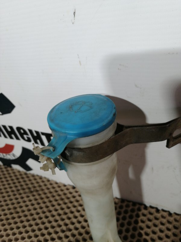 Горловина бачка стеклоомывателя, 500 рублей, Красноярск