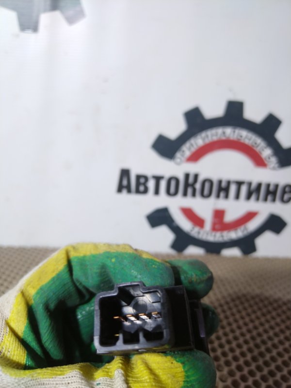 Кнопка обогрева зеркал, 500 рублей, Красноярск