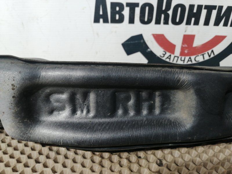 Уплотнитель крыла, 1000 рублей, Красноярск