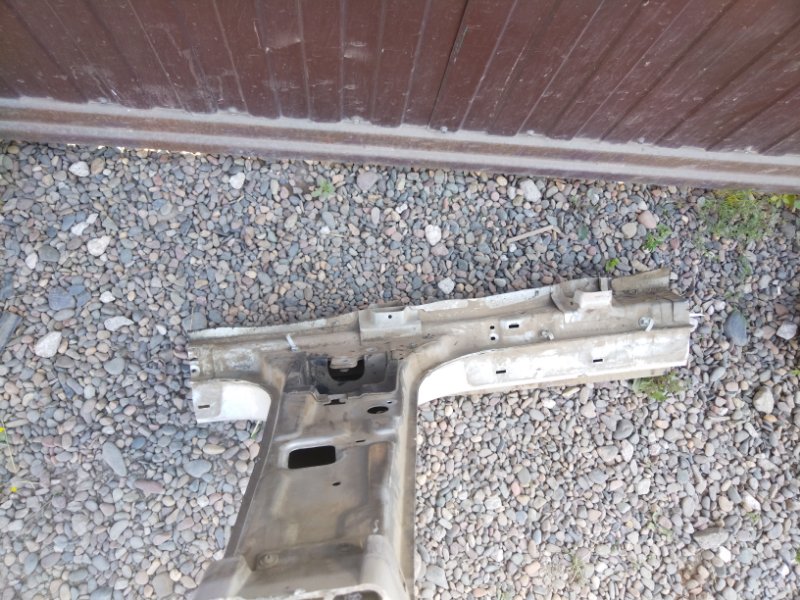 Стойка кузова, 2000 рублей, Красноярск