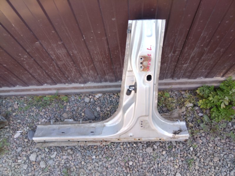 Стойка кузова, 2000 рублей, Красноярск