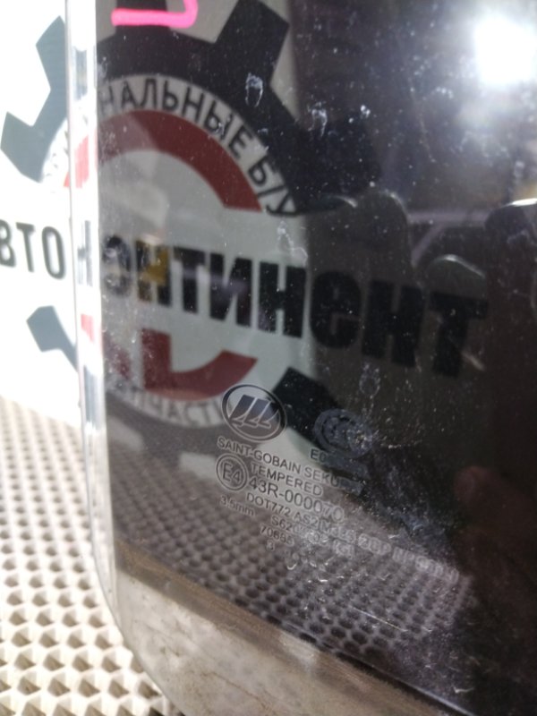 Стекло боковое, 2000 рублей, Красноярск