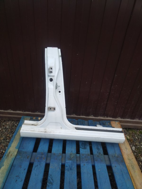 Стойка кузова, 2000 рублей, Красноярск