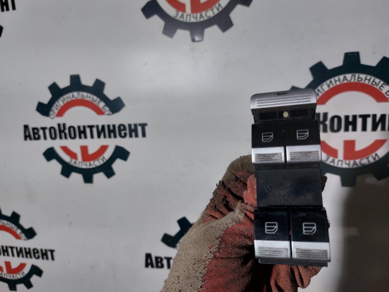 Блок управления стеклоподъемниками, 1000 рублей, Красноярск