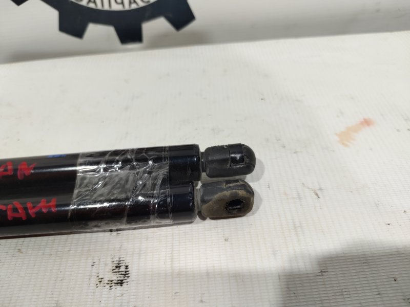 Амортизатор багажника, 1200 рублей, Красноярск