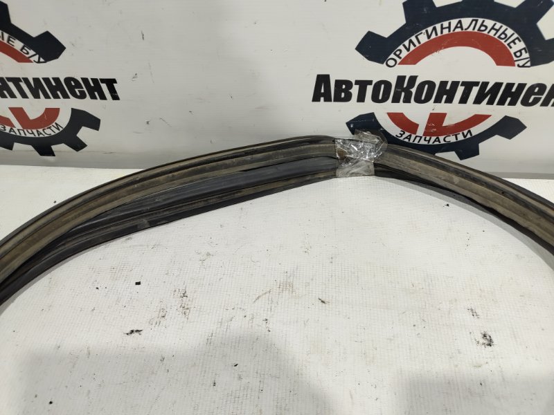 Уплотнительная резинка крышки багажника, 1000 рублей, Красноярск