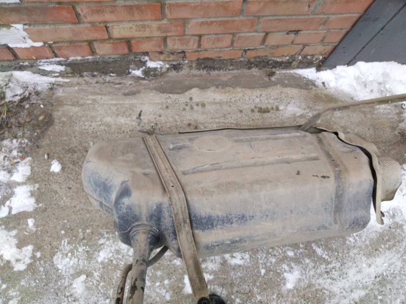 Бак топливный, 2500 рублей, Красноярск