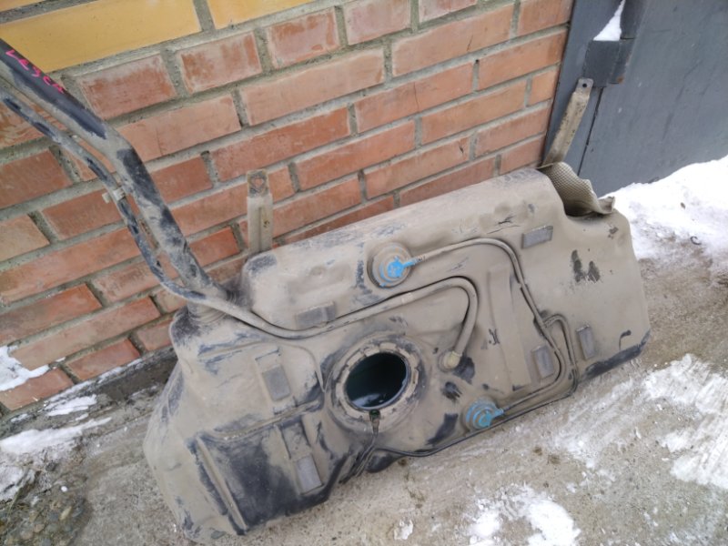 Бак топливный, 2500 рублей, Красноярск