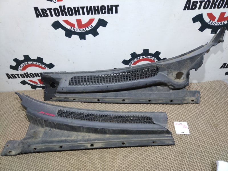 Решетка под лобовое стекло, 2000 рублей, Красноярск