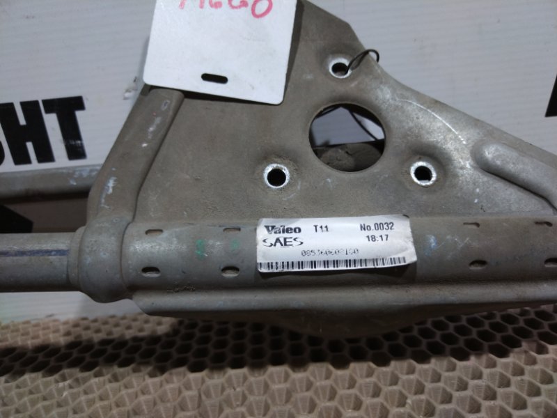 Трапеция дворников, 2000 рублей, Красноярск