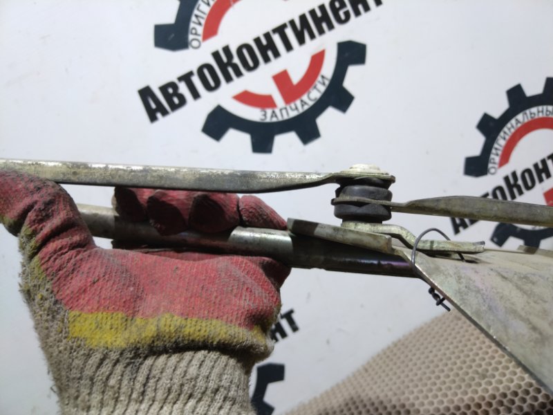 Трапеция дворников, 2000 рублей, Красноярск