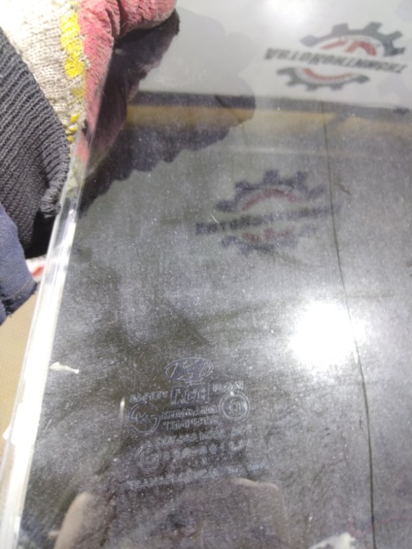 Стекло боковое, 2000 рублей, Красноярск